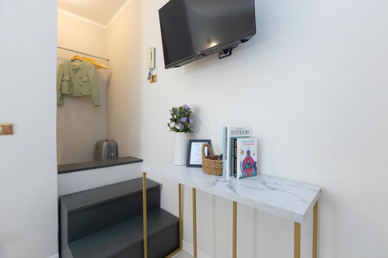 Tiny Studio Piazza Del Popolo Hotel Rome Luaran gambar